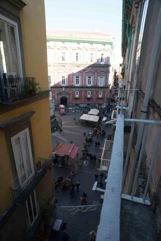 La Galleria Bed and Breakfast Napoli Eksteriør billede